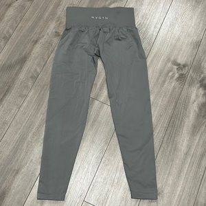 NVGTN Leggings